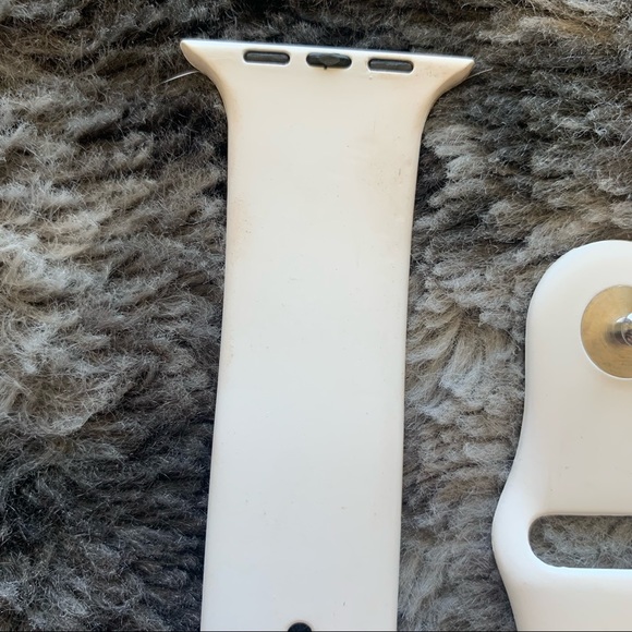 Apple Watch Silicone Sport Band - Picture 6 of 8